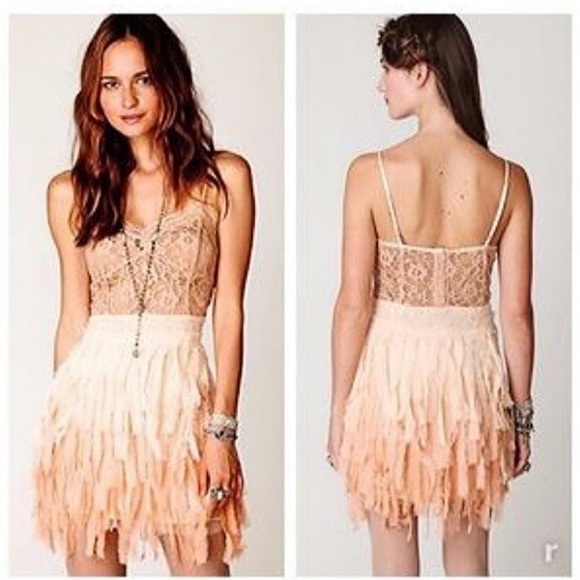 Free People Dresses & Skirts - Free People RARE Ombre Feather
Sequin Beaded Lace Dress medium